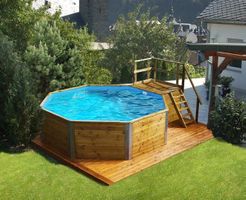 Piscine bois octogonale 376x397cm avec escalier et filtre