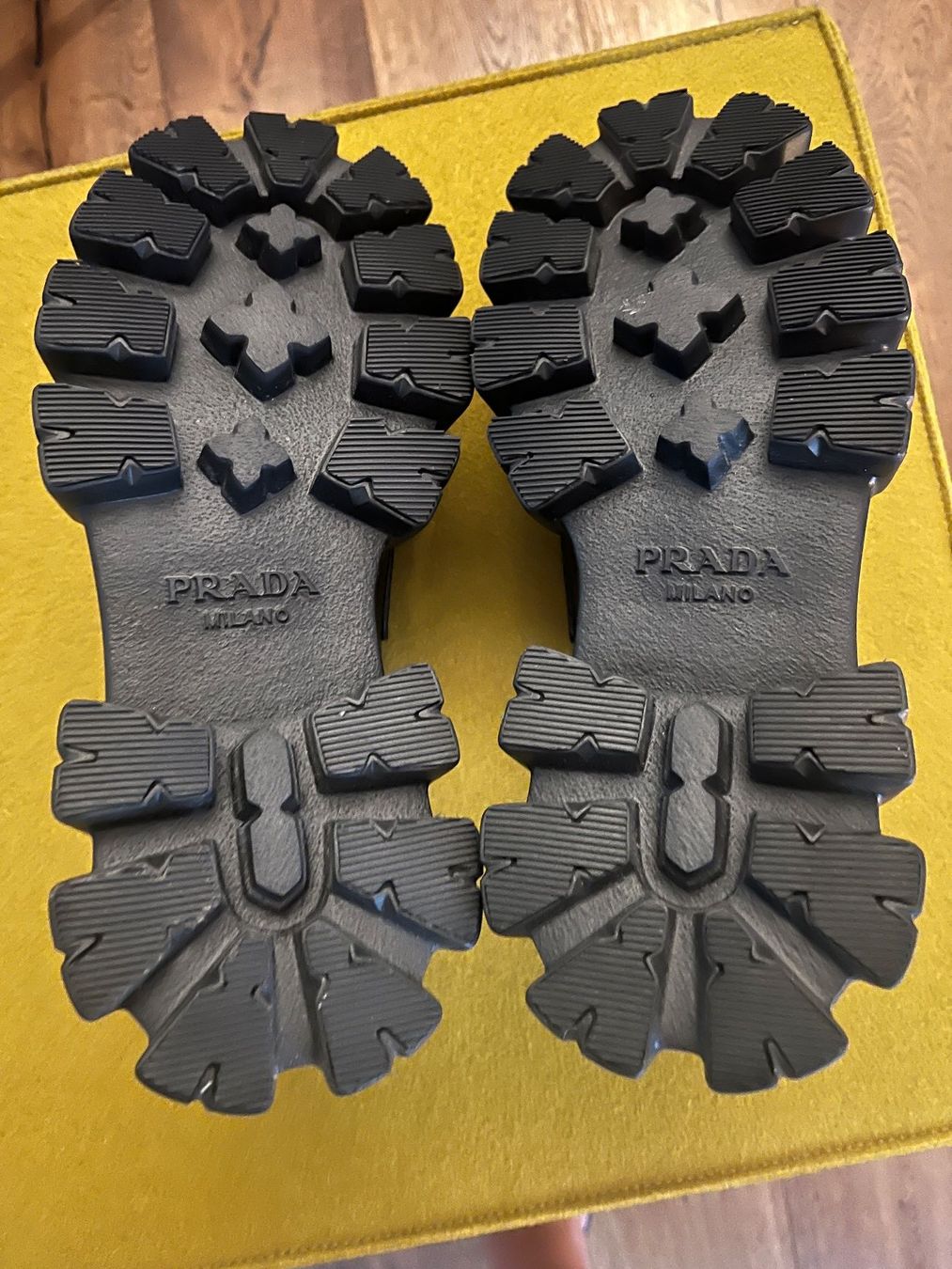 Prada Chaussures hommes: Prada Schuhe – D'occasion à Wetzikon ZH par lan_rqq6 5