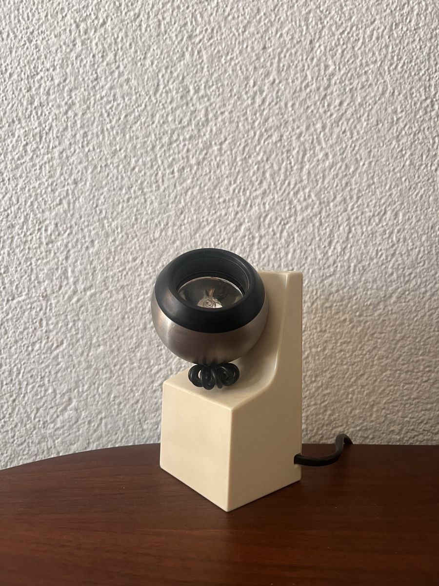 Osram Lampade: Designklassiker Tischlampe Osram – Usato da Zürich venduto da Bjthorsteinsen
