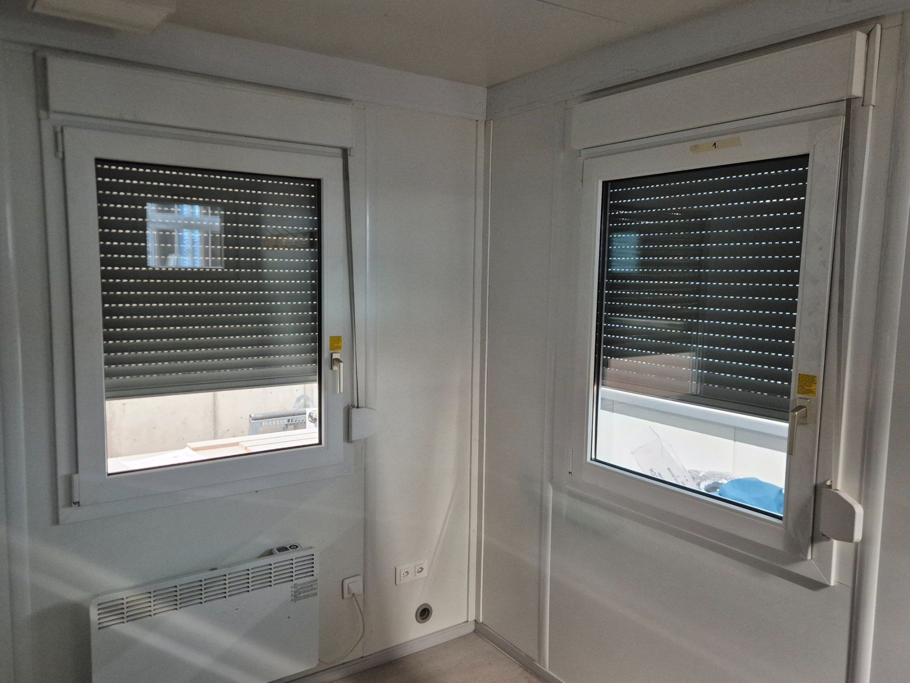 Baucontainer: Containex 10Fuss Bürocontainer – Gebraucht aus Einsiedeln von KST_AG 7