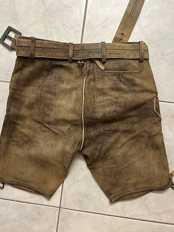 Pantaloni: Lederhose – Usato da Arbon venduto da malevix 1