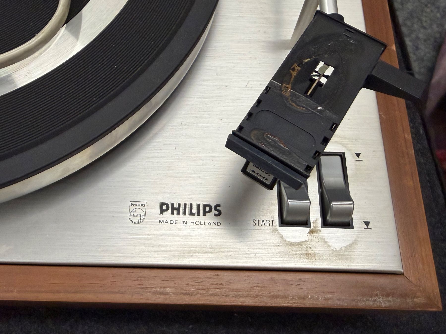 Philips Plattenspieler: Philips 308 – Defekt aus Biel/Bienne von MrP_WatchesBiel 5