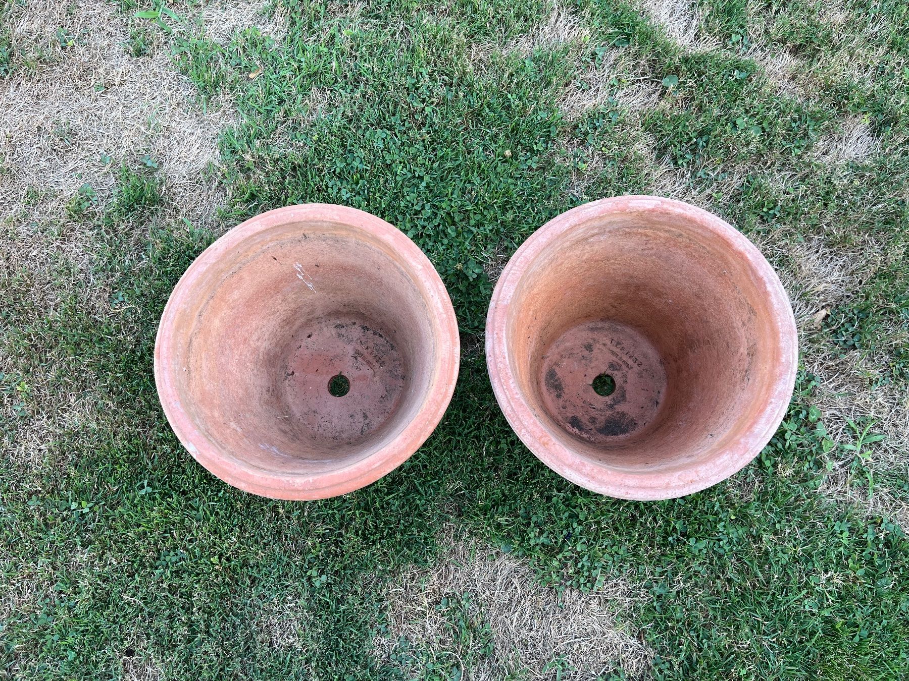 Pots de fleurs: Blumentöpfe Terrakotta 2 Stk. Grösse M gebraucht – D'occasion à Adliswil par Sphinx 1
