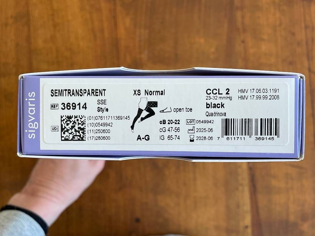 Sigvaris Calze & Collant: Sigvaris Kompression-Schenkelstrumphose, offene Zehen – Usato da Zürich venduto da Thadnil 3