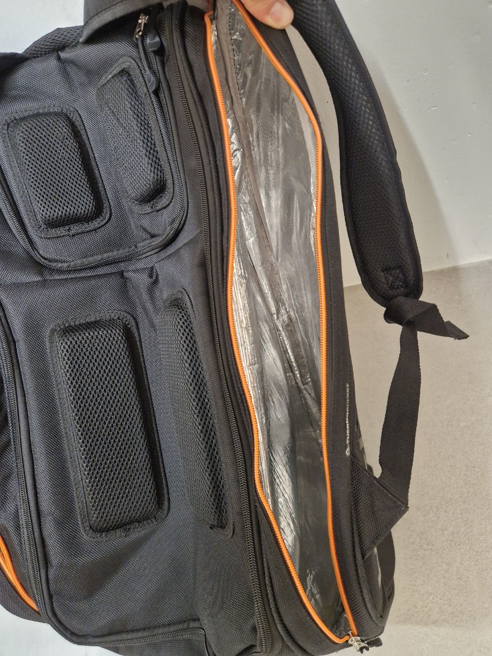 Taschen: Bullpadel Hack 03 Padel-Tasche – Gebraucht aus Kaiseraugst von ago_5gpn 3