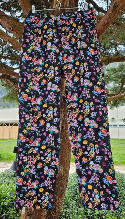 Hose geblümt/bunt/floral,Baumwolle,Gr. 40,NEU