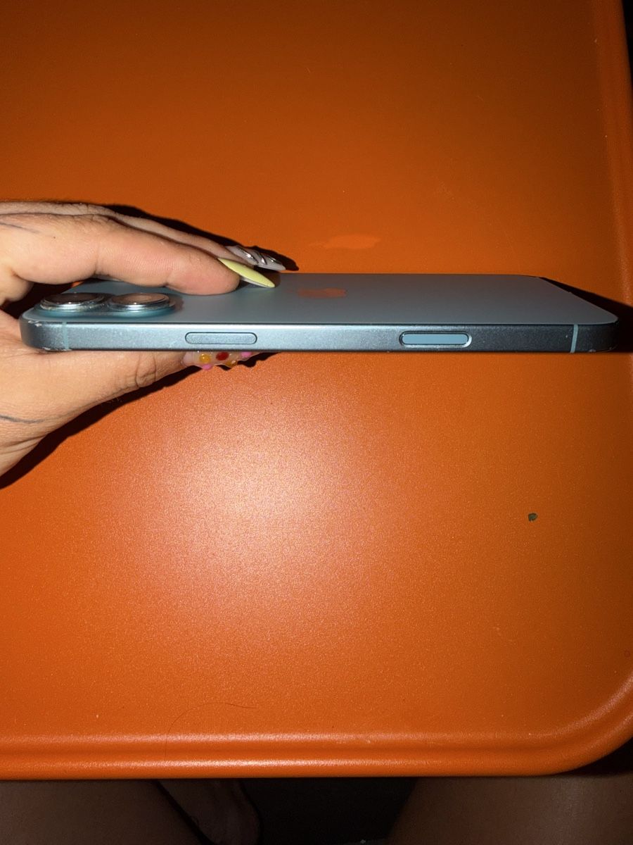 Apple Telefoni cellulari / Smartphones: Iphone 16 plus 256g – Usato da Zürich venduto da Natarrais 4