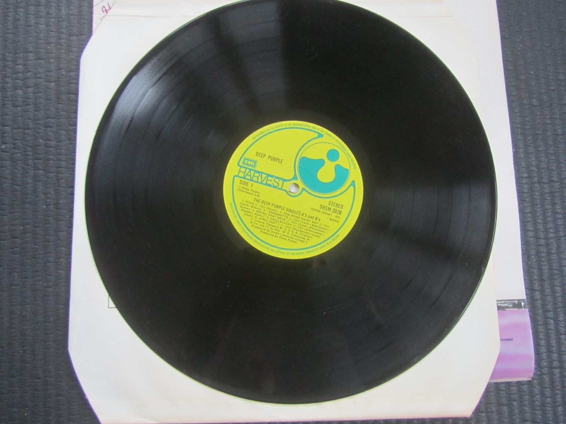 Schallplatten: The DEEP PURPLE Singles A`s  &  B`s – Gebraucht aus Seengen von mikelele 1