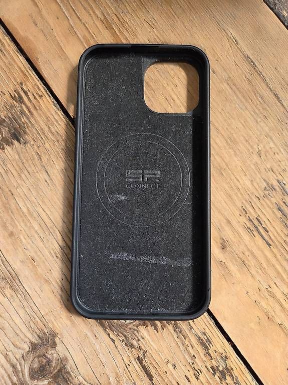 SP Connect Cover & Protezioni schermo: SP Connect IPhone 15 Hülle schwarz – Usato da Thun venduto da Baechlers3 1
