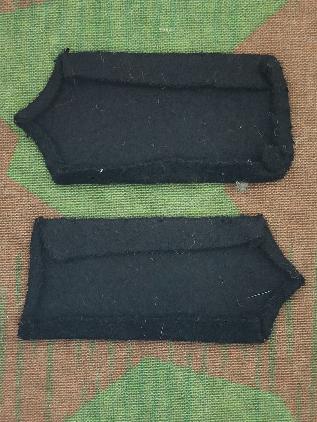Schweizer Armee Placchette & Badge: Kragenpatten Ord. 1914/26 – Usato da Bauma venduto da SwissMilitaria 1