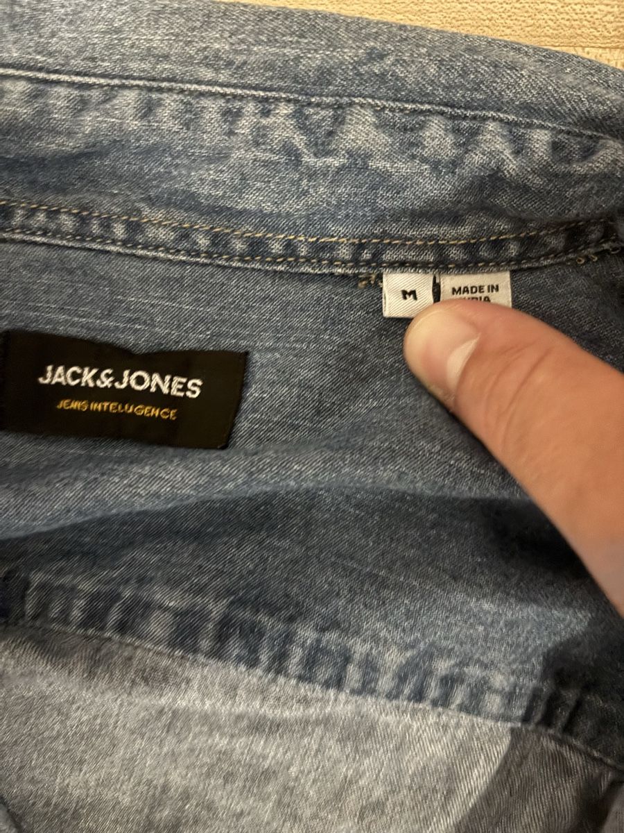 Camicie: Chemise Jack and Jones L – Usato da Allens venduto da FurrerN 1