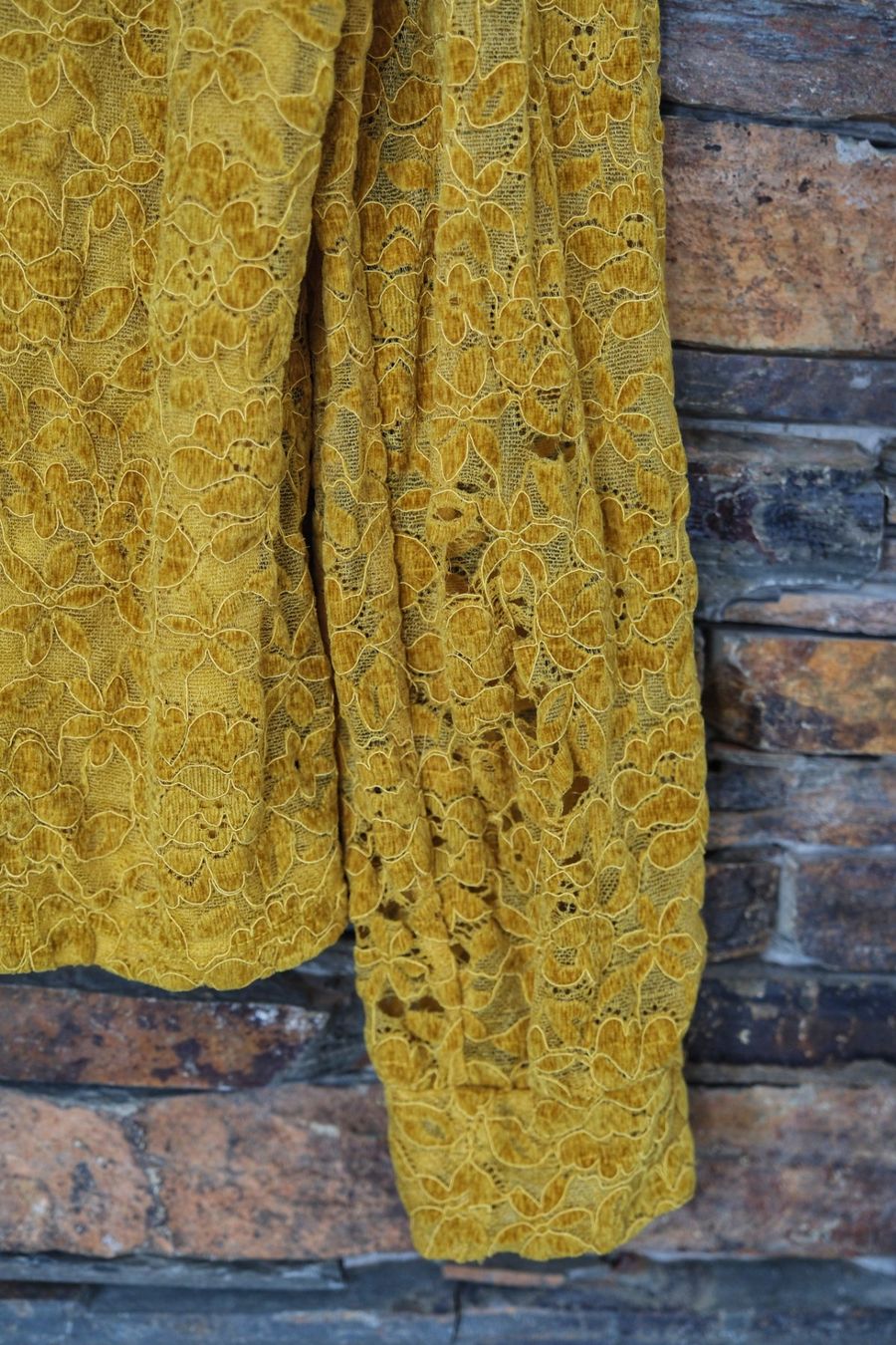 Vila Camicette: Bluse Pullover VILA Gr. M gelb – Difettoso da Wohlen AG venduto da Exitburn 2