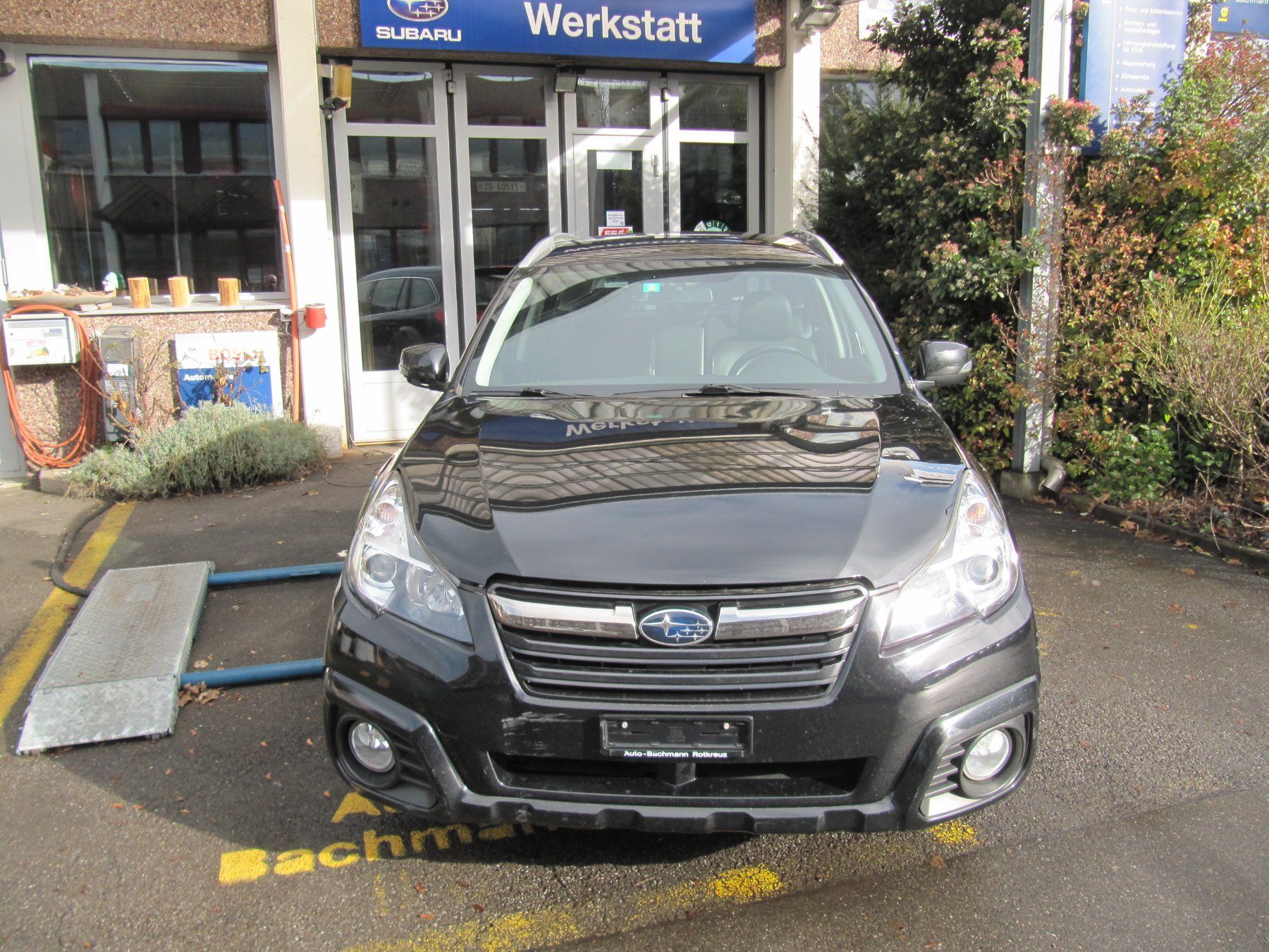 Subaru Automobili: Subaru Outback Limited – Usato da Rotkreuz venduto da auto-bachmann 3
