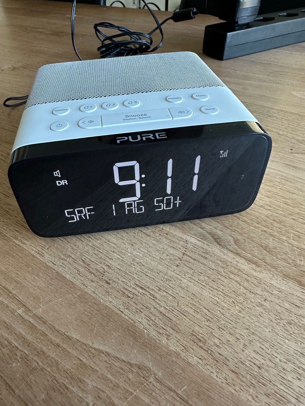 Sveglie: DAB Radiowecker Pure Siesta Rise – Usato da Lostorf venduto da Andih2