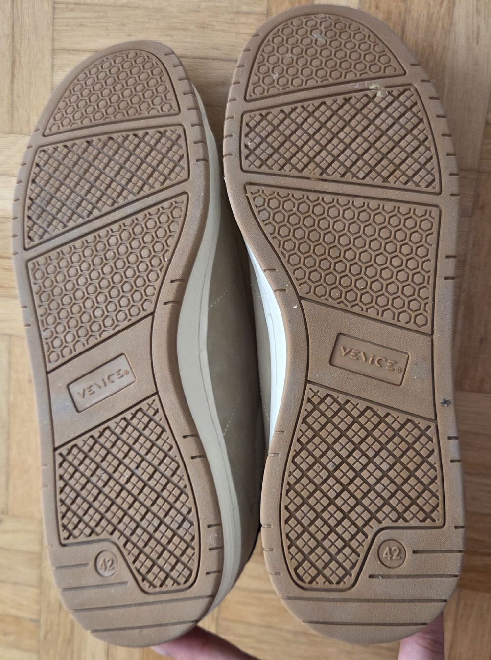 Herrenschuhe: Venice Trainer Beige – Neu (gemäss Beschreibung) aus Sennhof (Winterthur) von Hirnschmadder-1 3