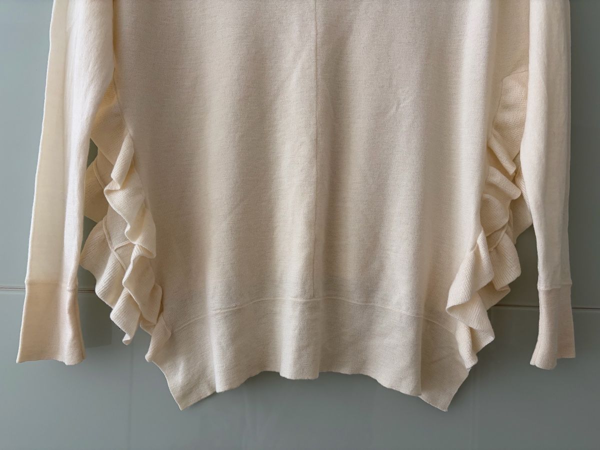 Pulls & Sweat-shirts: Feinstrick Pullover off white – Neuf (Voir description) à Luzern par Chiara.9 4