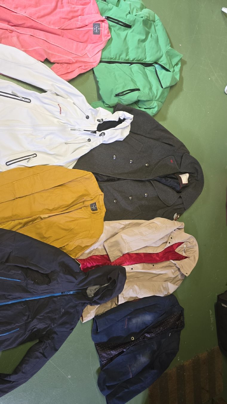 Tommy Hilfiger Giacche: Lot de vestes automne/hiver – Usato da Salavaux venduto da shop85 1
