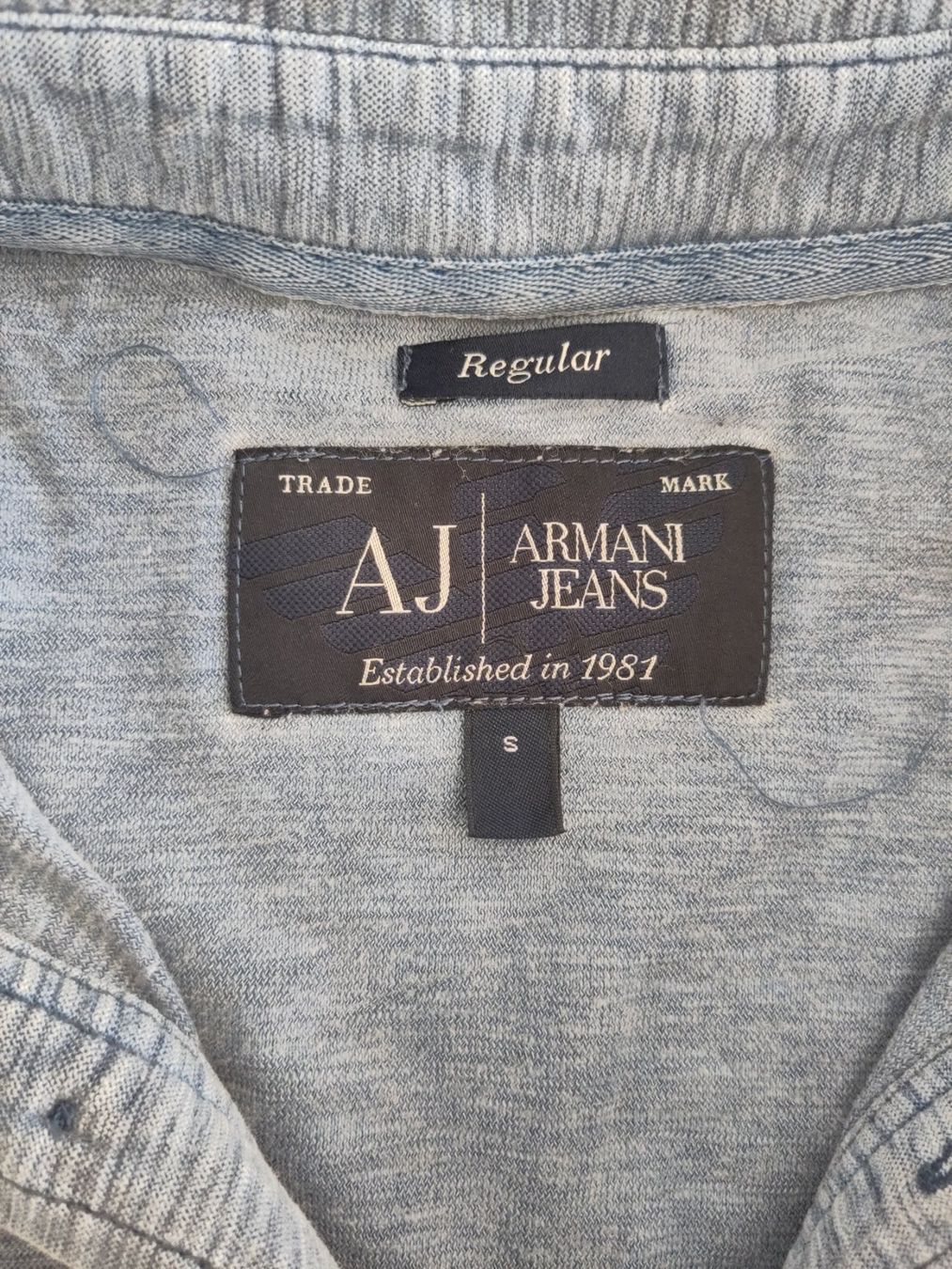 Armani Magliette Polo: Armani Polo – Usato da Basel venduto da froehlicherVagabund 1