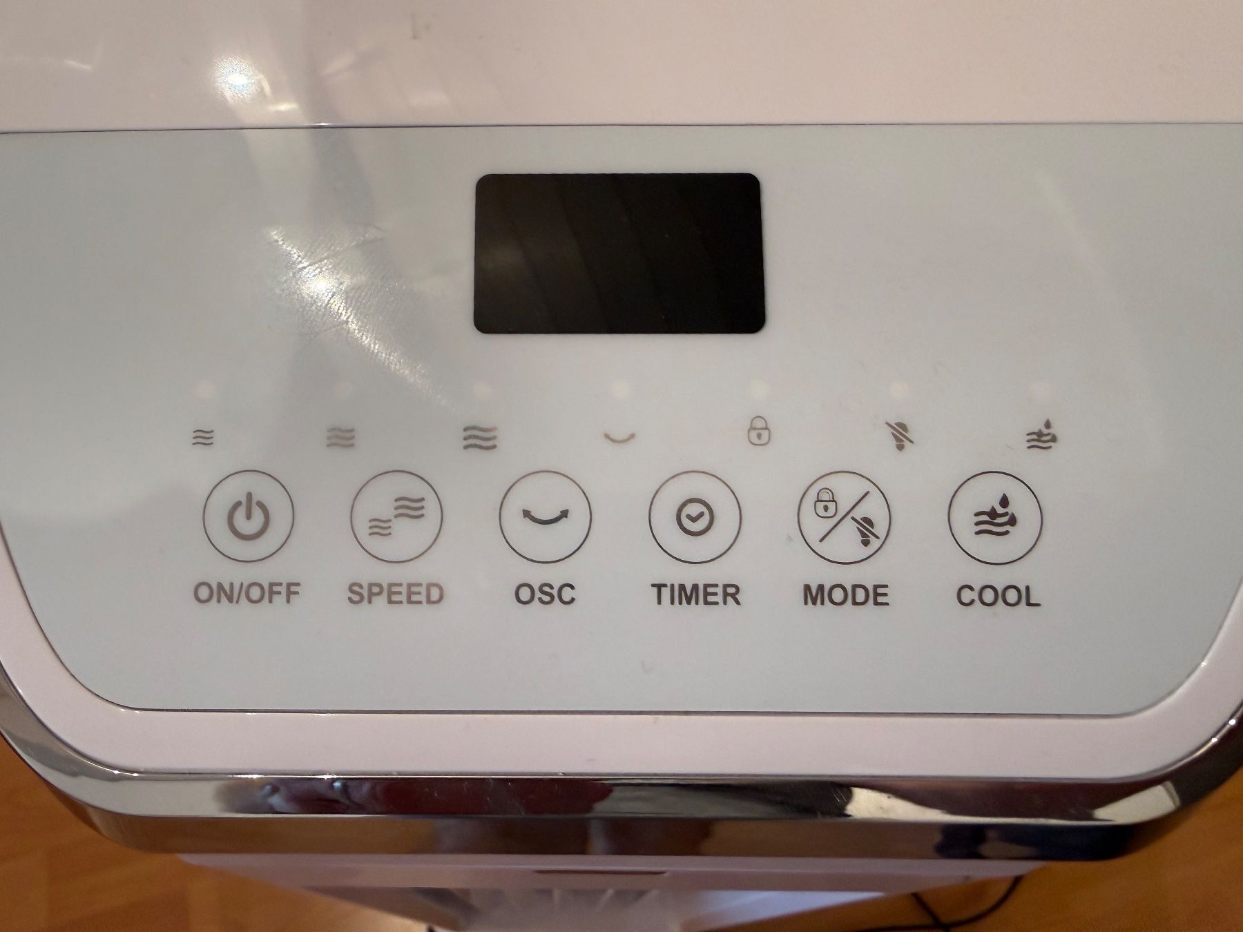 Solis Ventilatoren: Turmventilator Solis 7587 – Gebraucht aus Port von Rolfb 2