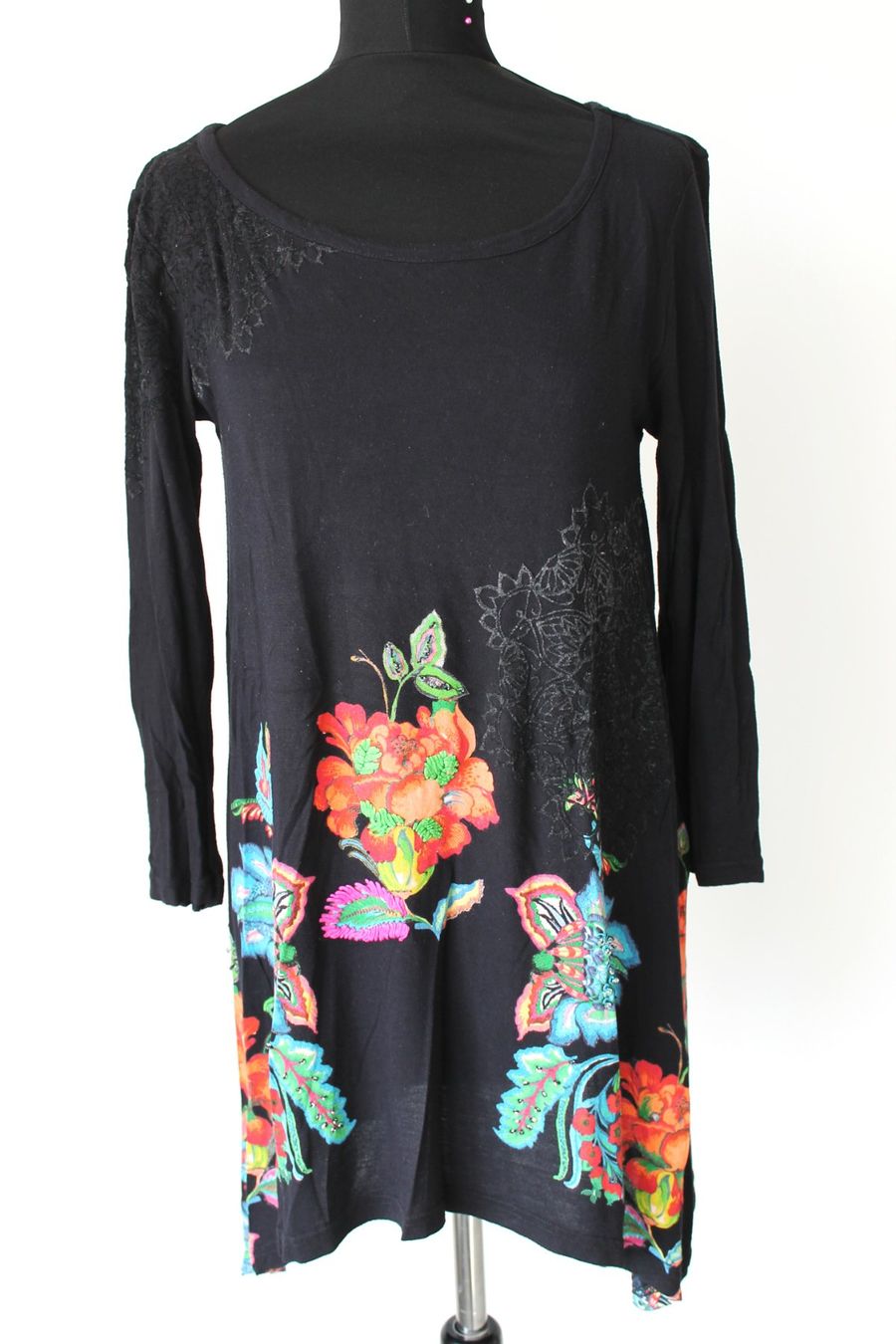 Desigual Tuniken: Tunique DESIGUAL taille M – Gebraucht aus Chez-le-Bart von jasse
