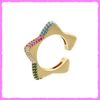 Bezaubernde Earcuffs Stern mit Zirkonia Vergoldet