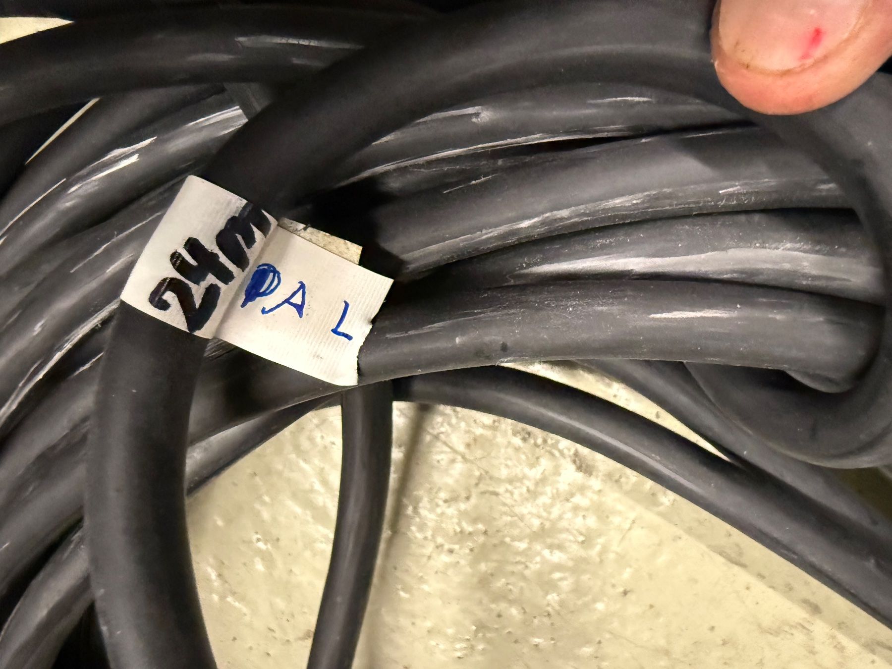 HK Audio Lautsprecher: HK Audio Elements Set Weiss – Gebraucht aus Zofingen von Freewilli78 8