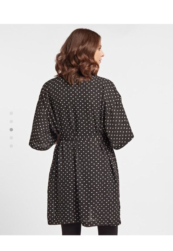 Kimono: Kimono à pois noir et blanc Taille unique – Nuovo (secondo la descrizione) da Cressier - NE venduto da bloomydays 2