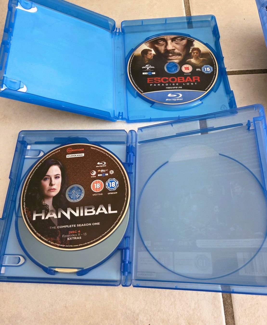 Tutti i DVDs: 4x BLU-RAY DISC / DVD – Usato da Brüttisellen venduto da Nighttrain 4