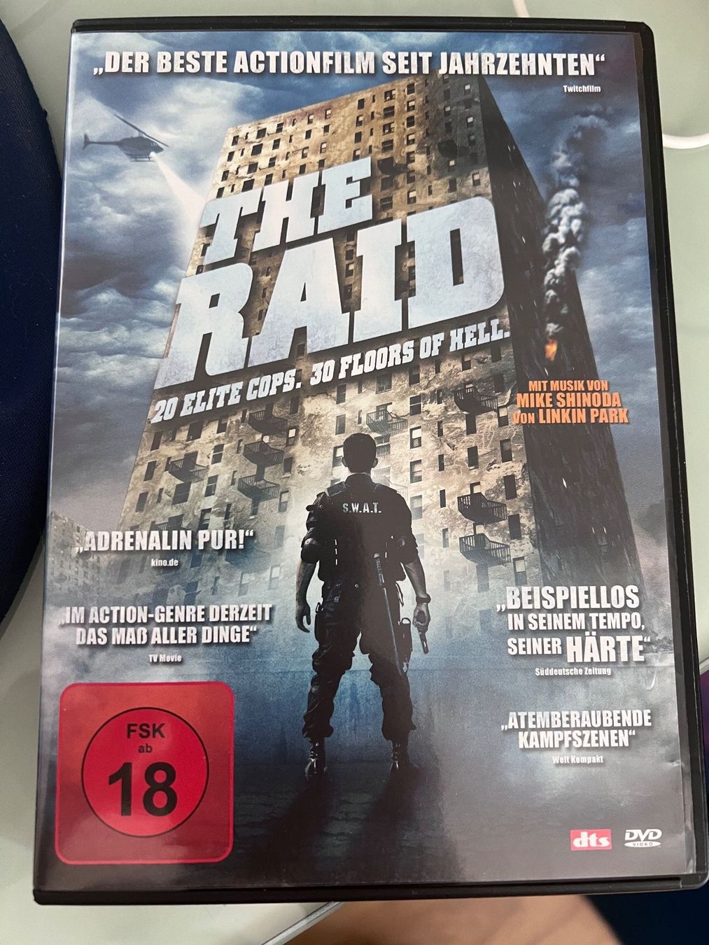 Tutti i DVDs: The raid (uncut) – Nuovo (secondo la descrizione) da Härkingen venduto da hamschter73