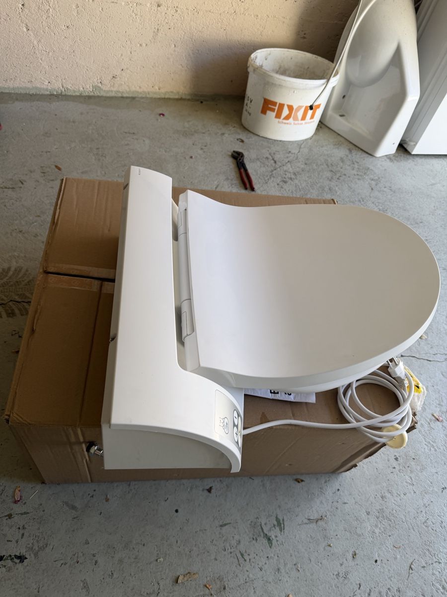 Geberit WC: Geberit dusch wc Deckel 5000 – Gebraucht aus sargans von arbon- 3