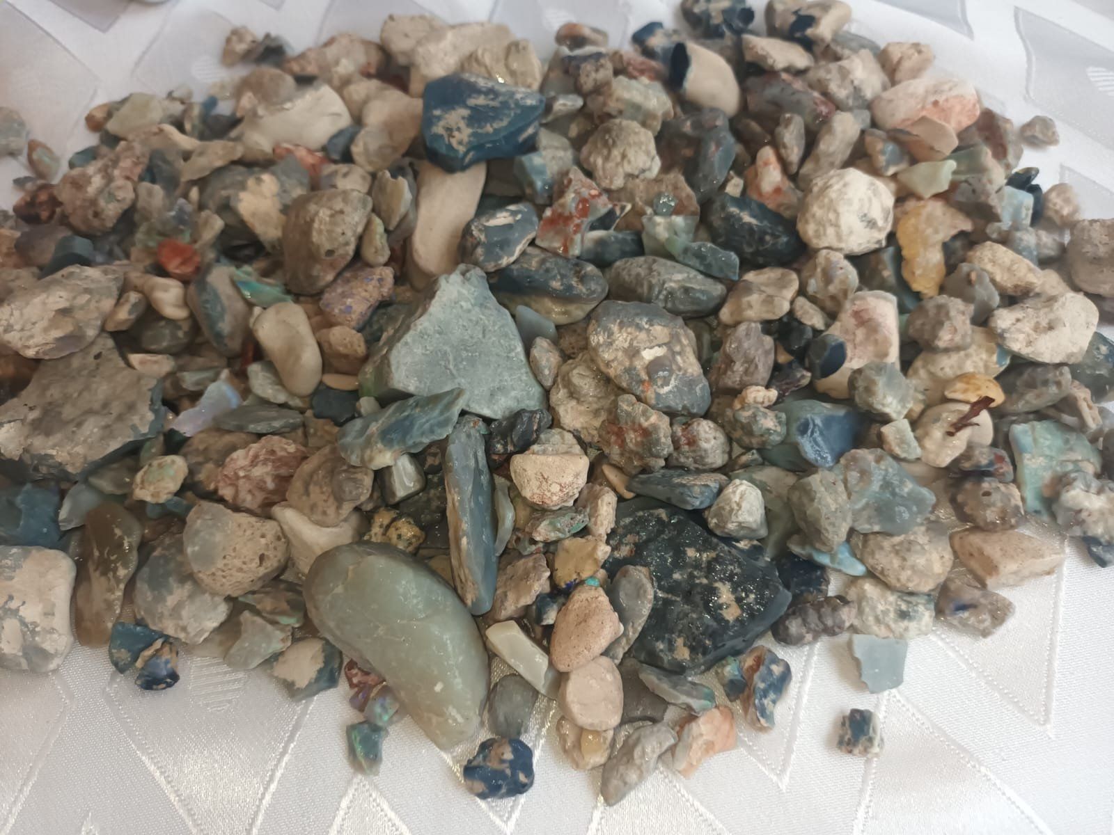 Pietre preziose: Lightning Ridge Opal Rough Parcel – 4,000 ct – Nuovo (secondo la descrizione) da zuerich venduto da Jewlsdesign 8