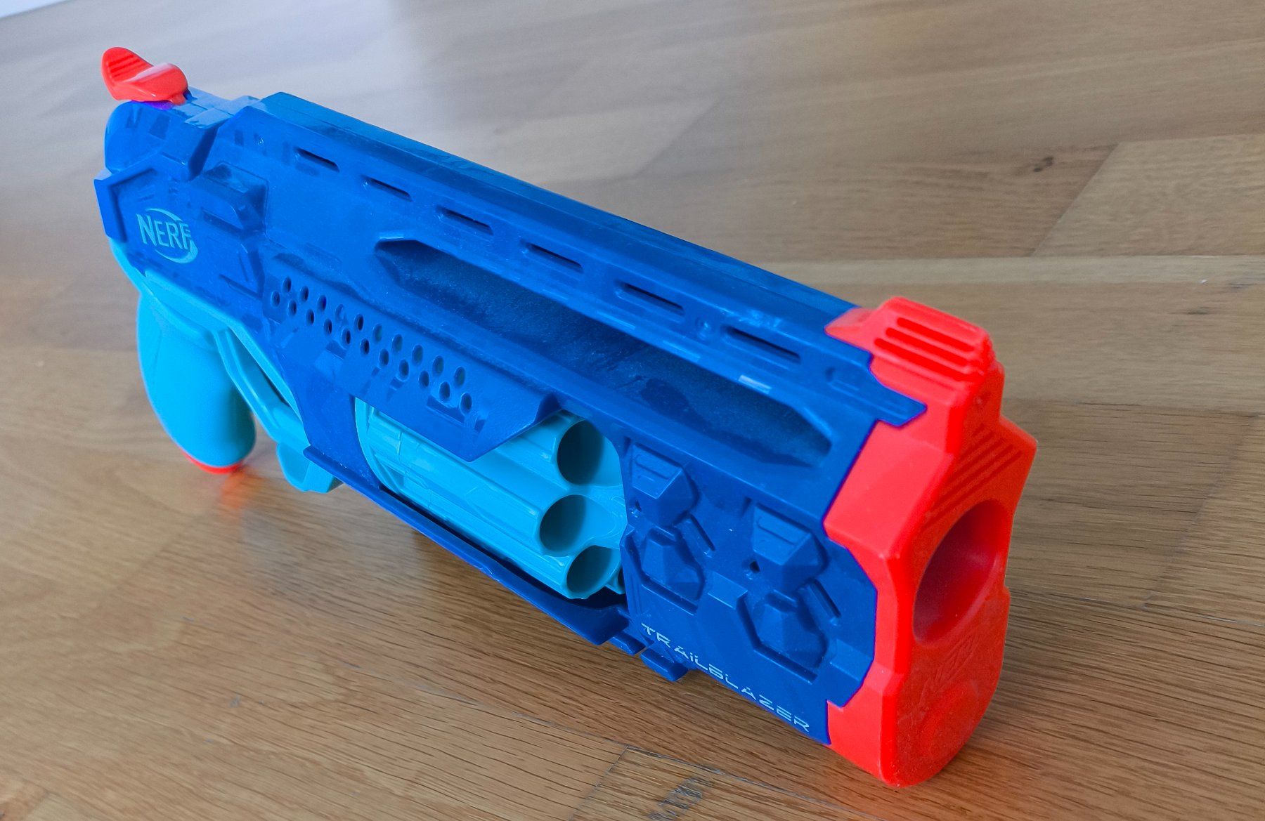 Nerf Giocattoli: Nerf Elite 2.0 Trailblazer RD-8 – Usato da Arbon venduto da Laszlo.Novak 1
