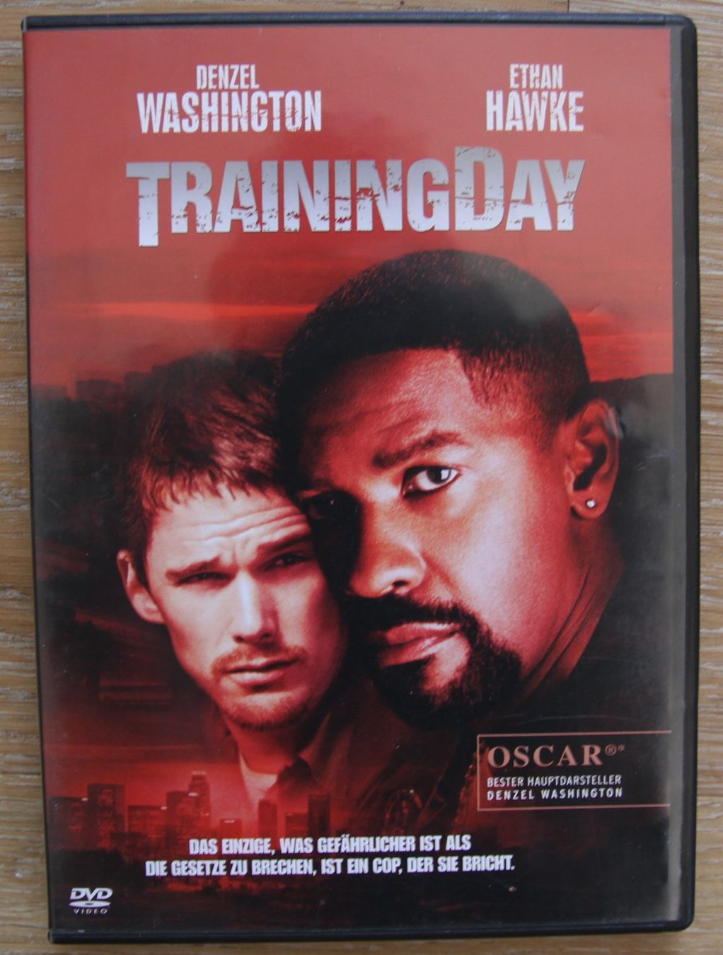Alle DVDs: Gebraucht: Training day Action Film DVD – Gebraucht aus Matten b. Interl von dvdblurayneu