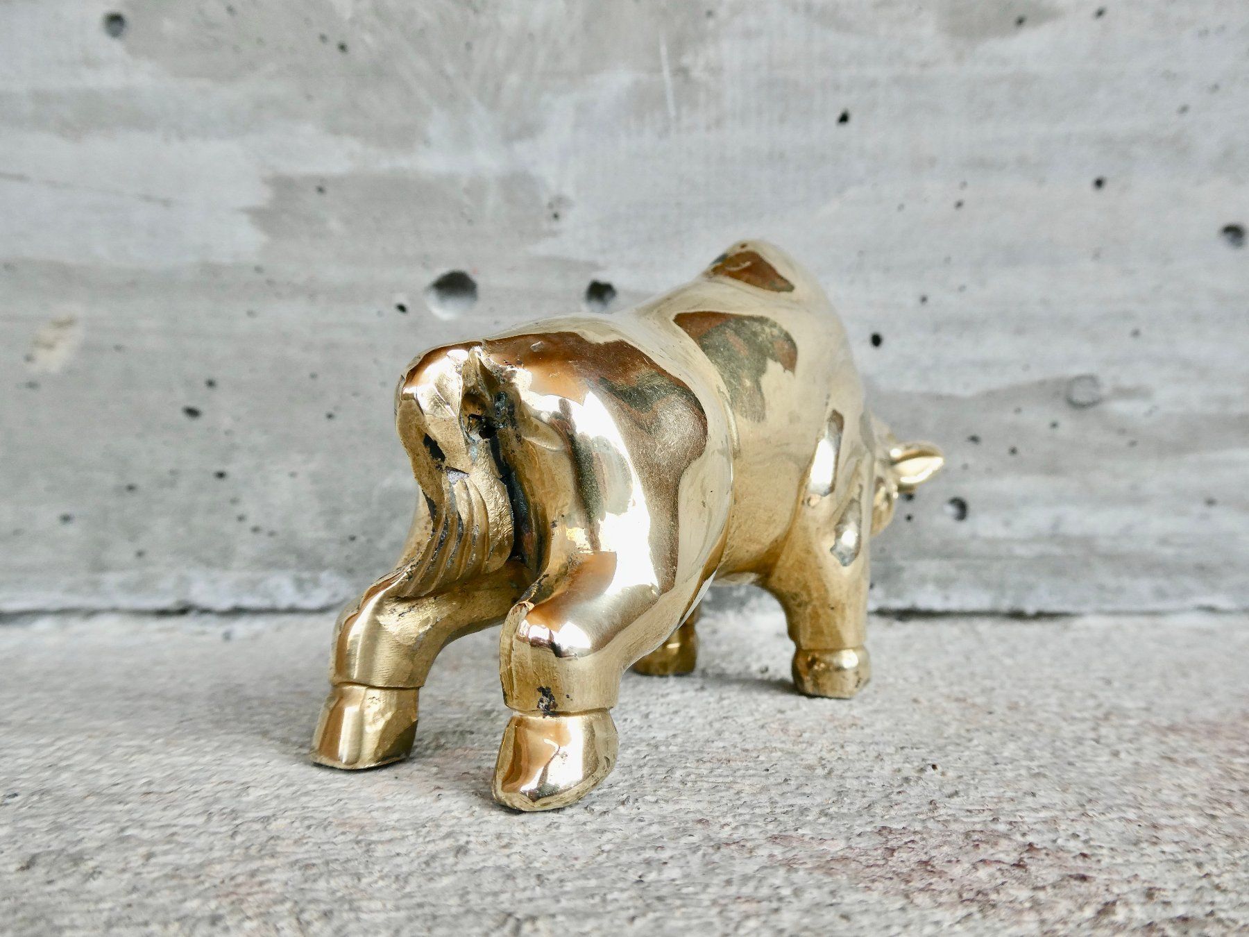 Statuette: Stier schwerer Messingguss poliert – Usato da Lüchingen venduto da Eeizo 5