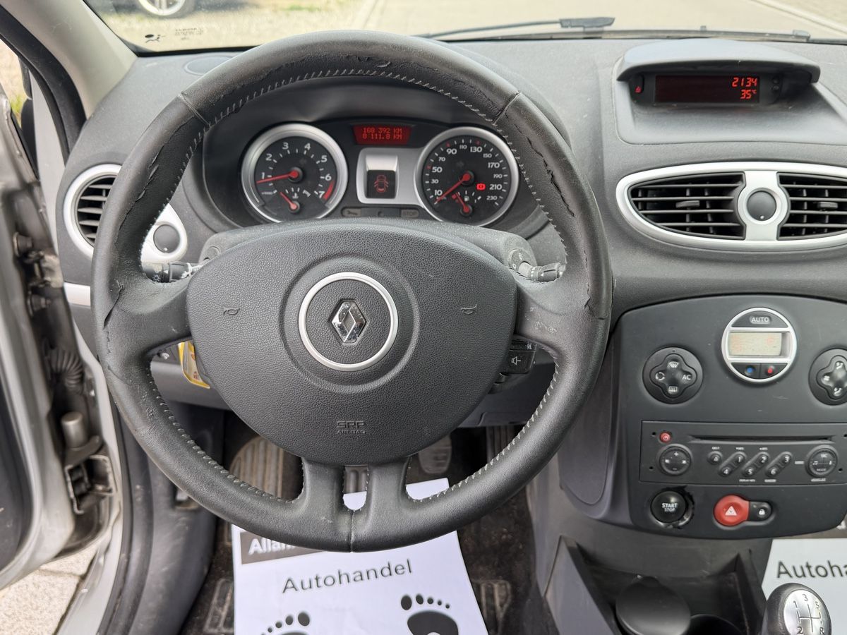 Renault Automobili: Renault Clio 1,6 Benzin AB MFK  – Usato da Amriswil venduto da Autocent 8