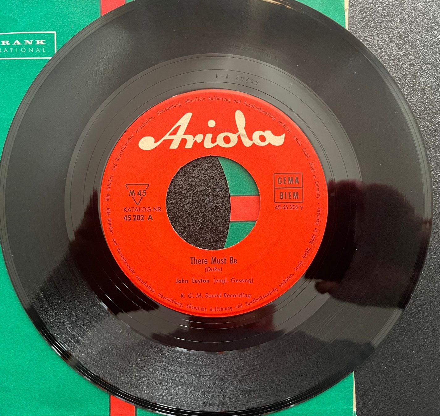 Schallplatten: 7", John Leyto, Johnny remember Me, D – Gebraucht aus Kleinlützel von Vinylspezi 1