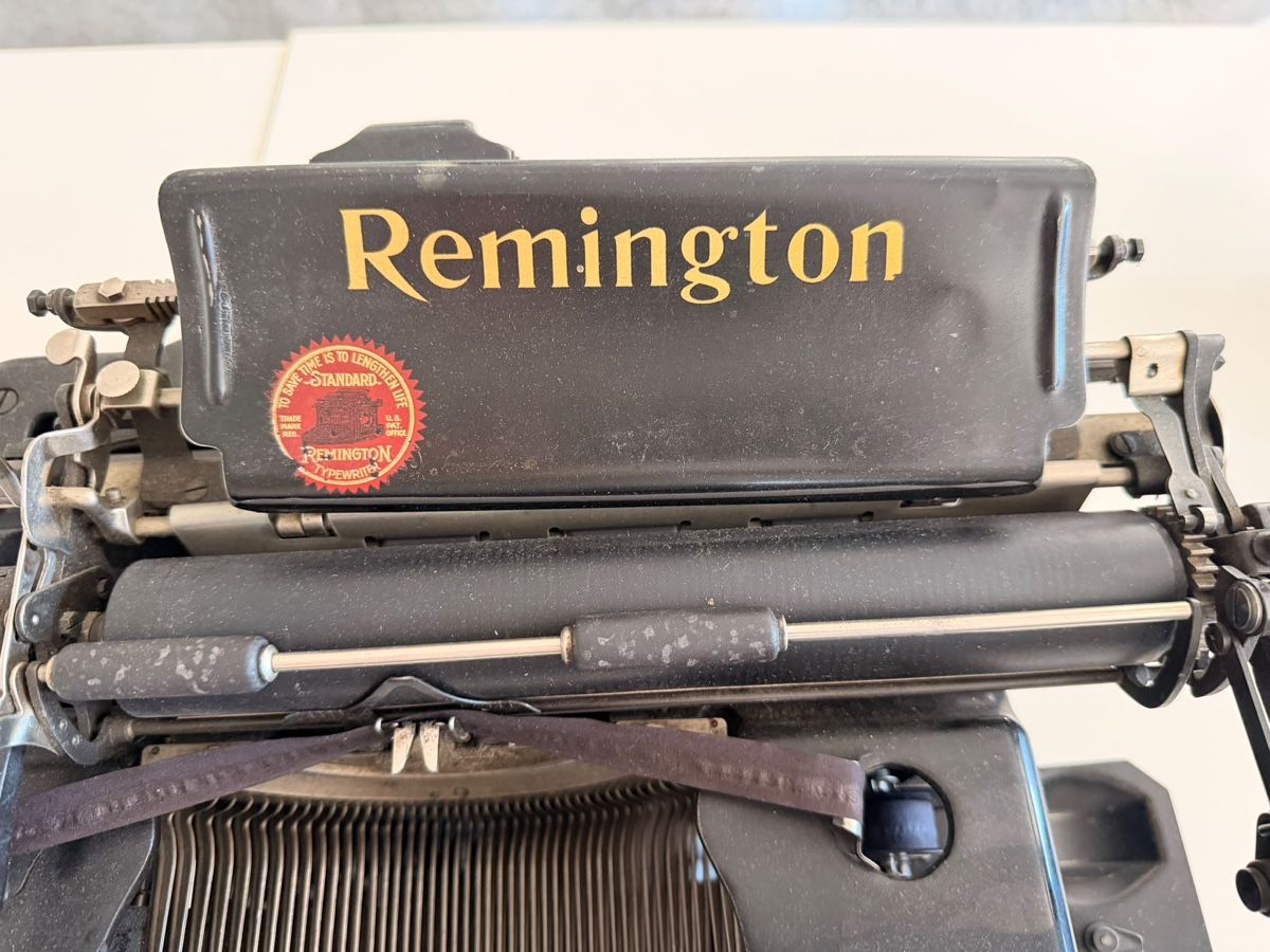 Remington Schreibmaschinen: Remington Schreibmaschine  – Gebraucht aus Rorschach von mar_nl6c 2