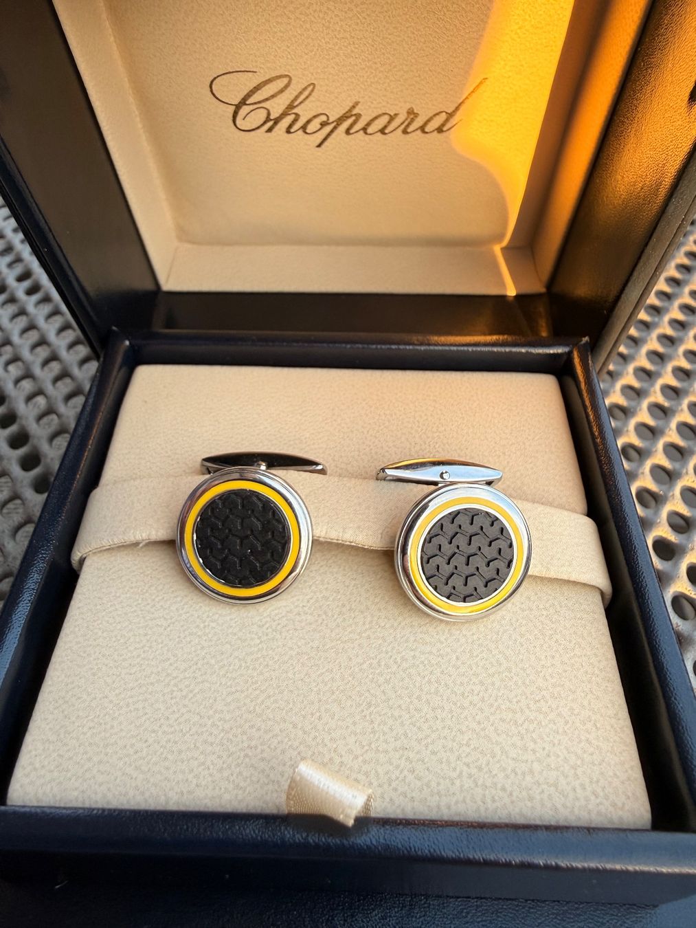Chopard Uhren: Chopard Manschettenknöpfe – Neu (gemäss Beschreibung) aus Horw von Richmond_Watches
