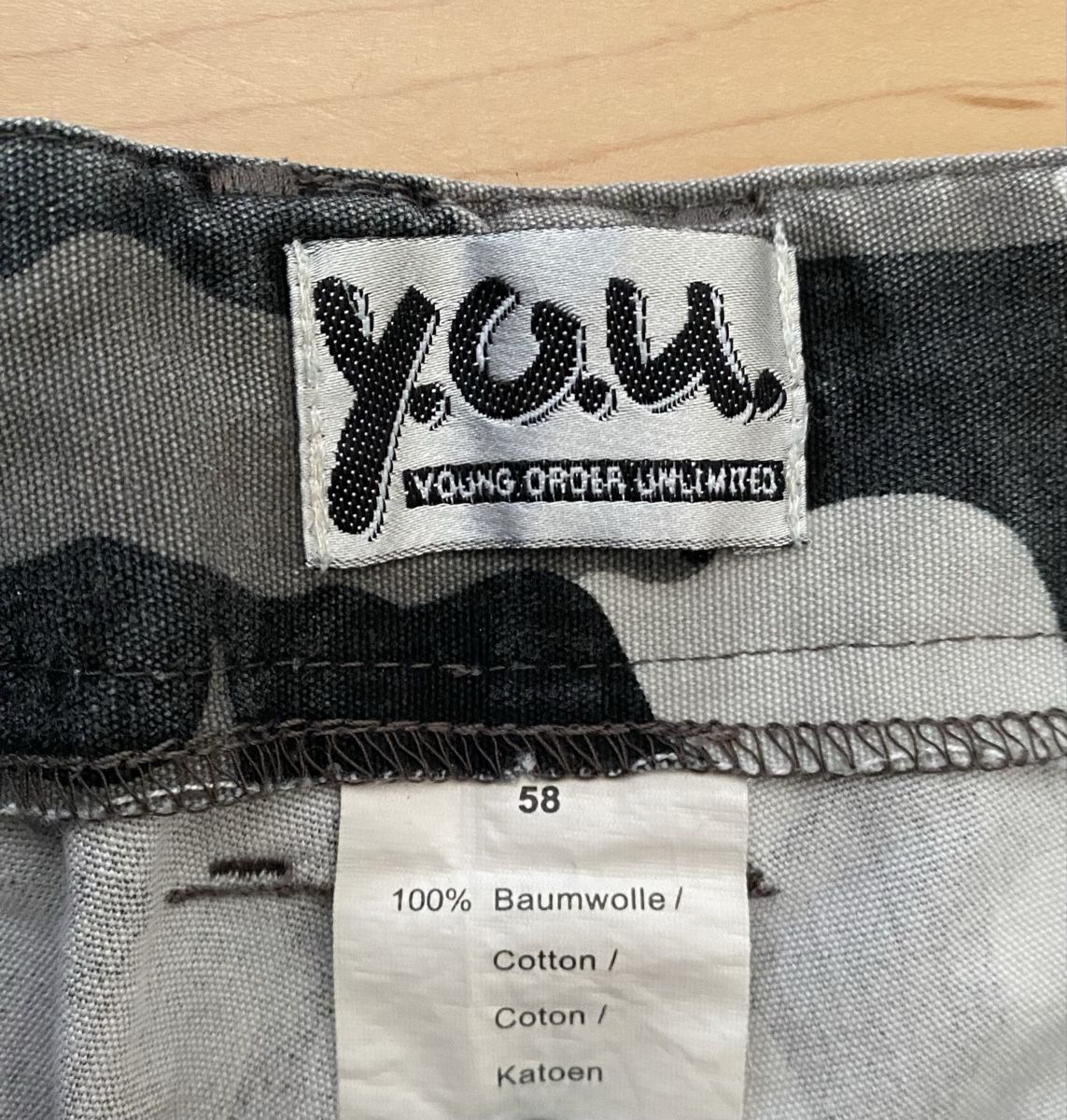 Pantaloni: 3/4 Cargo Hosen Gr. 58 – Usato da LUZERN venduto da Supigers 2