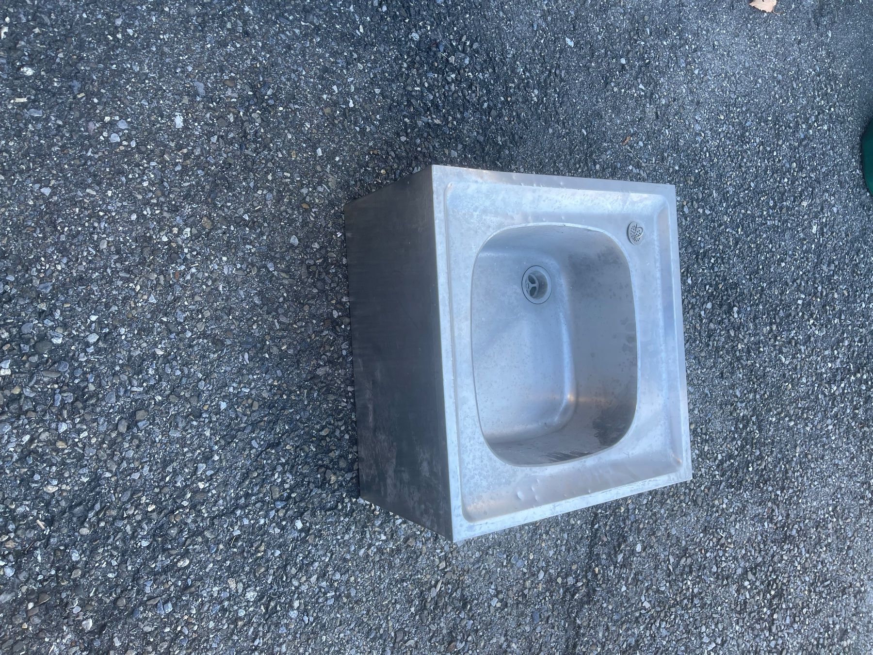 Lavabi & lavandini: lavabo Inox – Usato da Romont FR venduto da lua_k8pr 2