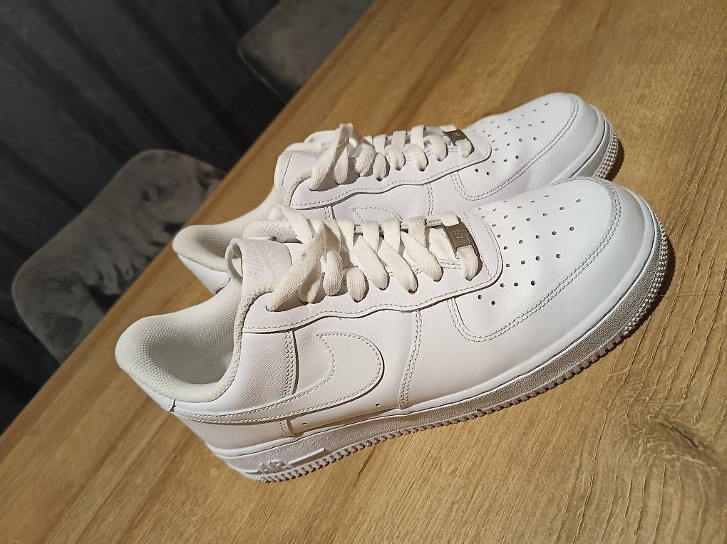 Chaussures hommes: Nike Air Force One Gr43 weiss – D'occasion à Solothurn par lehmannski22 2