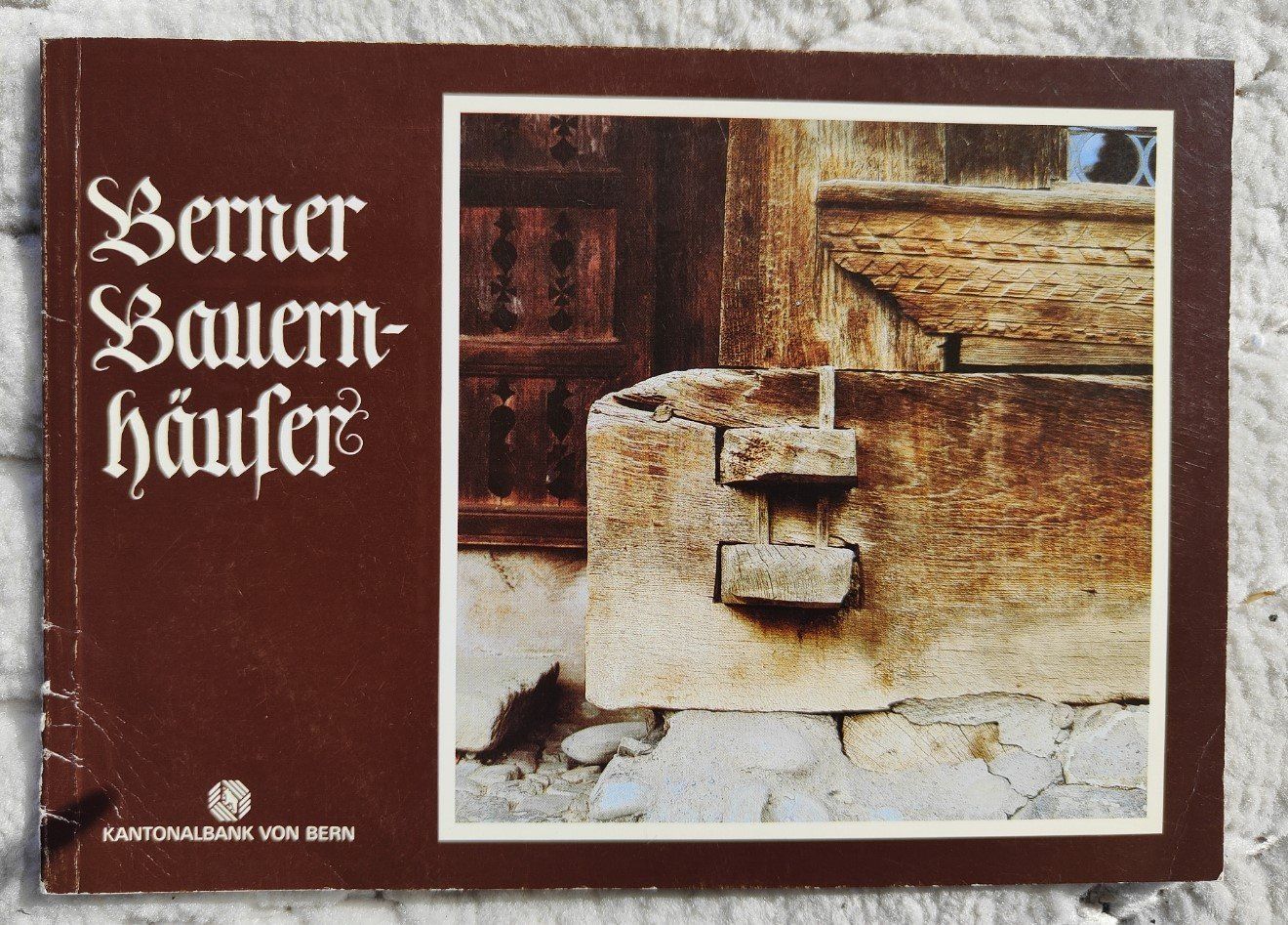 Libri: Berner Bauernhäuser – Usato da Sigriswil venduto da Ricola1977