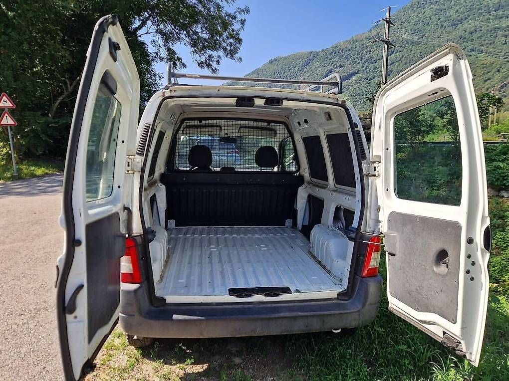 Autos: Citroen Berlingo 1.4i 600 – Defekt aus Agarone von cip_gf9w 1