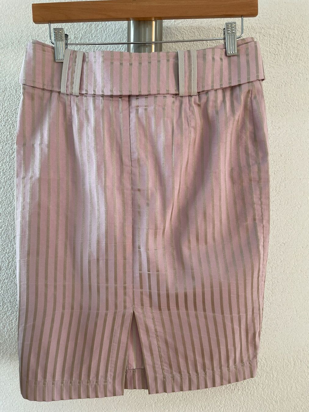 Airfield Gonne: AIRFIELD Rock rose/beige Gr.36 mit GRATIS Bluse – Usato da Hämikon venduto da schneider.petra 2
