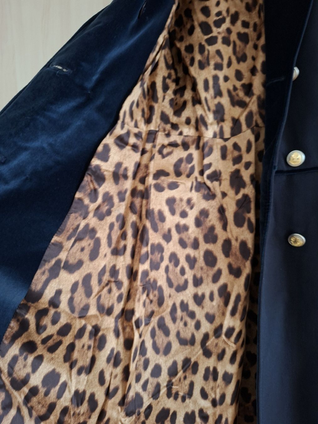 Dolce & Gabbana Cappotti: manteau dolce gabbana – Nuovo (secondo la descrizione) da Chardonne venduto da hel_h5k2 2