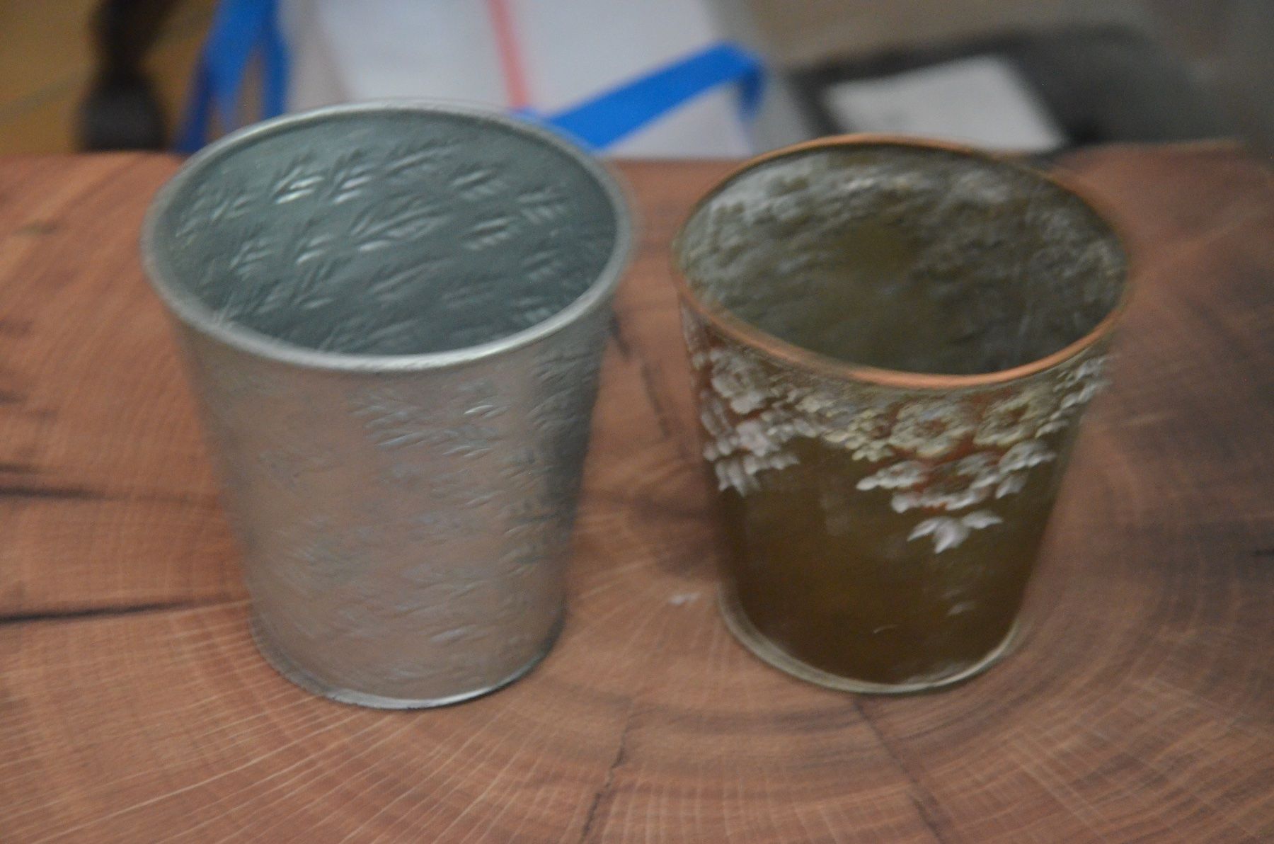 Vasen & Gefässe: 2 STUCK VASE – Gebraucht aus Chiasso von Dolly015