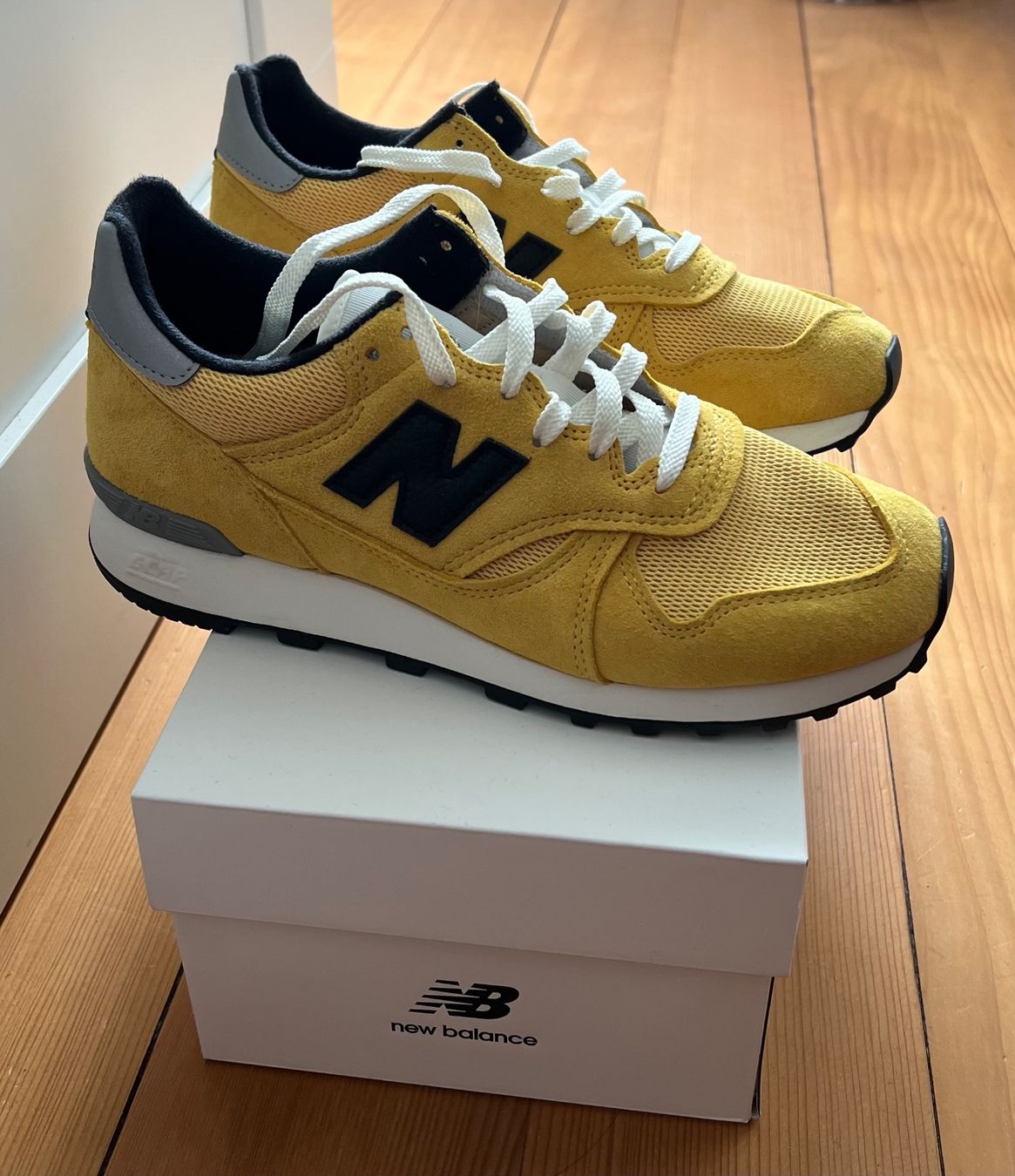 New Balance Scarpe da uomo: JJJJound New Balance 475 – Nuovo (secondo la descrizione) da Thun venduto da Schuetz