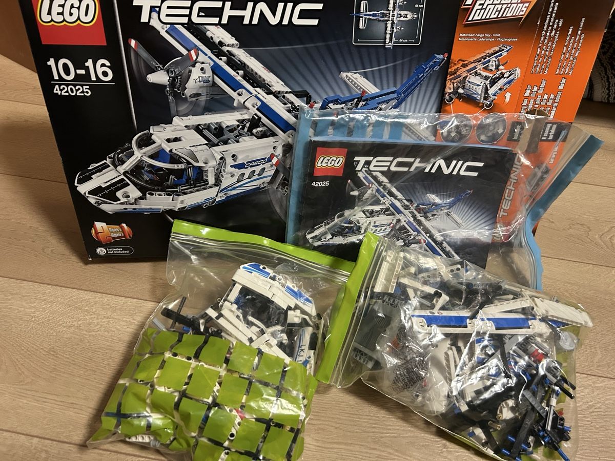 Lego Baukästen: LEGO Technic 42025 Frachtflugzeug mit Power Functions! – Gebraucht aus Wegenstetten von Sportcrispy 2