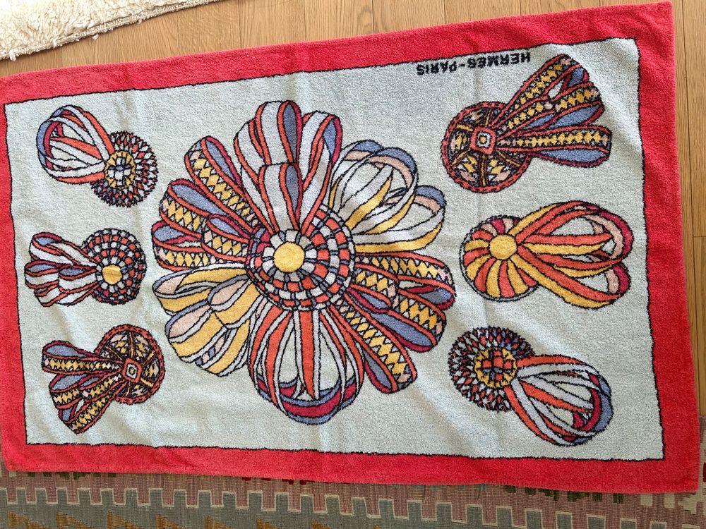 Serviette De Plage AC Milan 70x140cm - Serviette Éponge 100% Coton Officielle