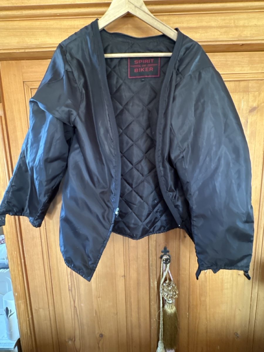 Jacken: Töffjacke Gr.S  – Gebraucht aus Lotzwil von Tgdromad 8